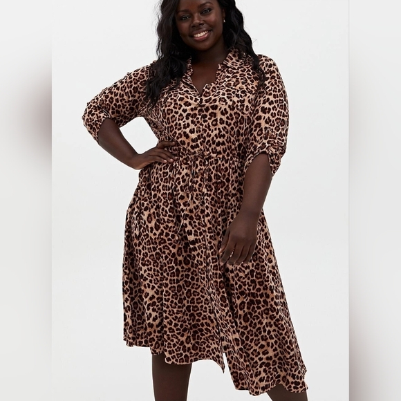 torrid Dresses & Skirts - Torrid Women's Leopard Print Chalis Midi Dress NWT Size 4X Drawstring Buttons